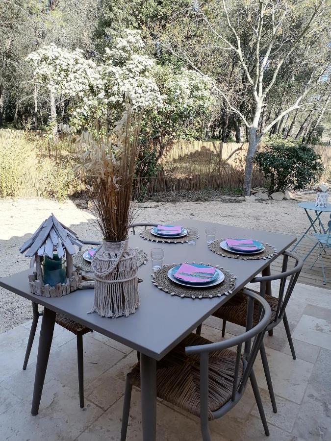 Maison 5 Personnes En Garrigue - Piscine-Spa Prive Langlade Exterior foto